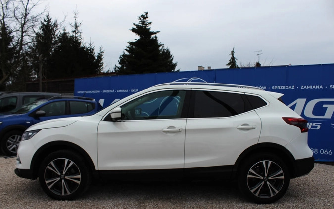 Nissan Qashqai cena 82900 przebieg: 63000, rok produkcji 2018 z Pasym małe 562